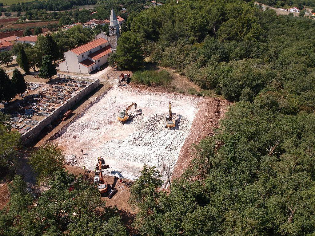 DCIM/100MEDIA/DJI_0049.JPG