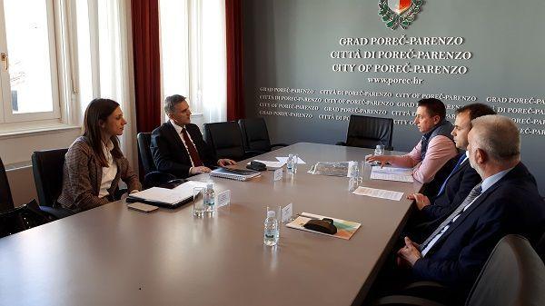 Radni sastanak s ministrom Marićem red